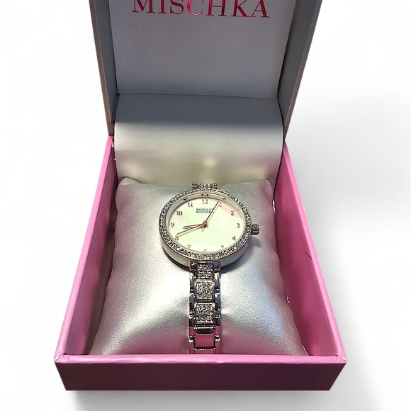 Badgley Mischka Women’s Crystal Stainless Steel Bracelet Watch NWOT main image 6